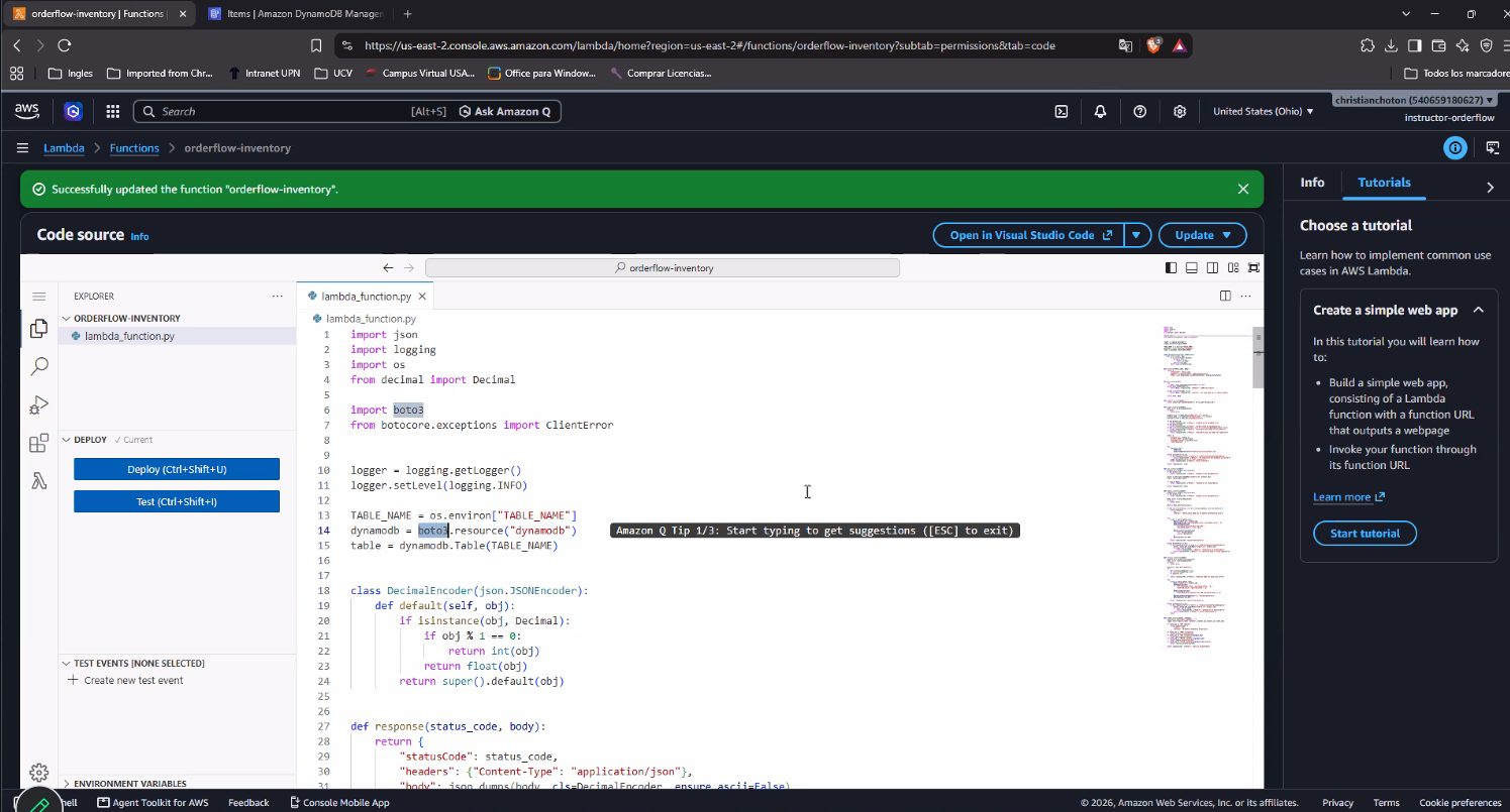 Editor de código de orderflow-inventory con "boto3" resaltado (import boto3 en la línea 6, y boto3.resource("dynamodb") en la línea 14), sección DEPLOY marcada "Current" (ya con el fix de región aplicado)